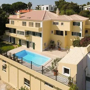 estoril-luxury-suites-spa.hotels-lisbon-portugal.com/
